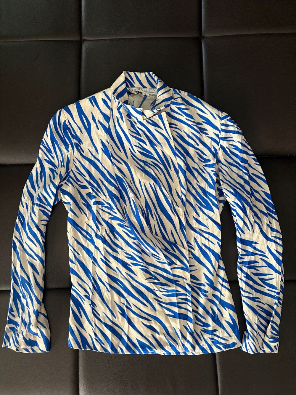 100% Silk Vintage Blue and White Zebra Print Long Sleeve Blouse
